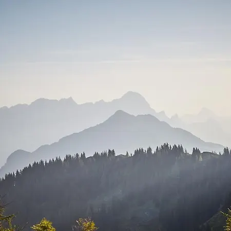 Der Gollinger Szálloda Saalbach-Hinterglemm